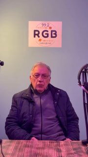 🎷✨ APÉRO-JAZZ sur RGB 99.2 FM ✨🎶
Embarquez avec votre hôte Mystère Joé pour un voyage sonore aux couleurs du jazz et du blues 🎼🔥
📻 Diffusion :
🗓️ Tous les dimanches
🕛 De 12h à 13h
🔁 Rediffusion :
🗓️ Tous les jeudis
🕐 De 13h à 14h
📍 Sur RGB 99.2 FM
🌐 radiorgb.net
Réalisé par @nassim_allstar
#AperoJazz #JazzMusic #valdoise