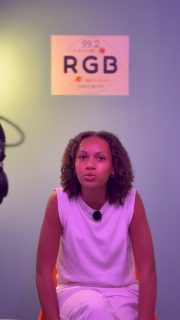 🎙️✨ L’actu des jeunes débarque sur les ondes !

Chaque 4ème jeudi du mois de 17h à 17h30, retrouve notre émission dédiée aux jeunes du Val d’Oise 💥
👉 Débunkage d’actu
👉 Bons plans
👉 Événements
👉 Infos & échanges sans filtre

📻 Sur RGB 99.2 FM
🔁 Rediffusion le 2ème jeudi du mois

Avec  Info Jeunes Val d’Oise￼ 💙

Réalisé par @nassim_allstar 

#ActuDesJeunes #InfoJeunes #ValDOise #RGB992 #Radio